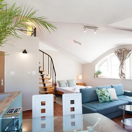 Mona Lisa - Kazimierz District Διαμέρισμα Krasków